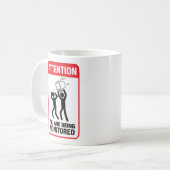 Mug Vous êtes surveillés - humour de bureau (Devant gauche)