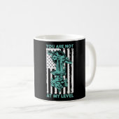 Mug Vous N'Êtes Pas À Mon Niveau Surveillant Terrestre (Devant droit)