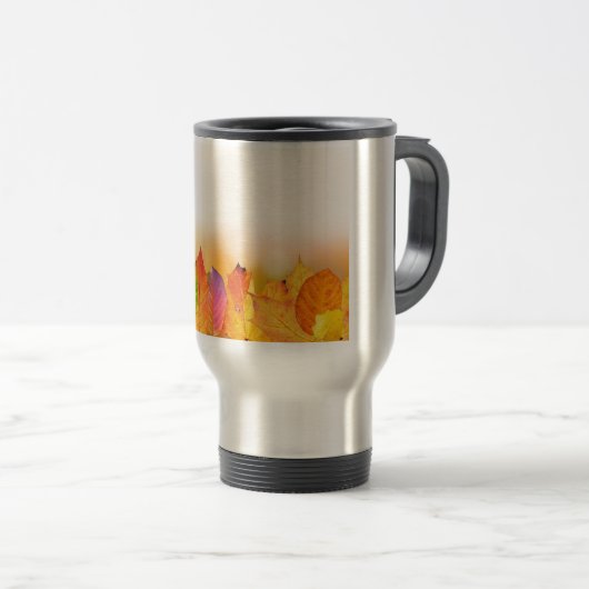 Mug voyage en acier inoxydable d'automne. (Devant droit)