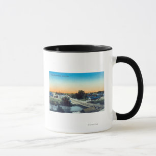 Mug Vue aérienne de côté sud de TownPorterville, CA
