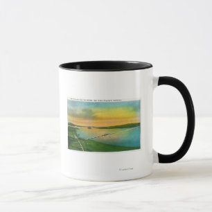 Mug Vue aérienne du pont de baie à Hayward, CA