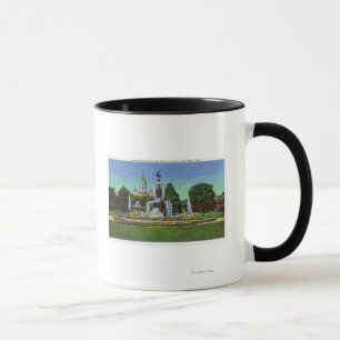 Mug Vue avec le bâtiment de capitol d'état dans la