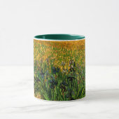 Mug Vue d'Arles avec des iris par Vincent van Gogh (Centre)