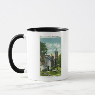 Mug Vue de campus de Syracuse U montrant l'université