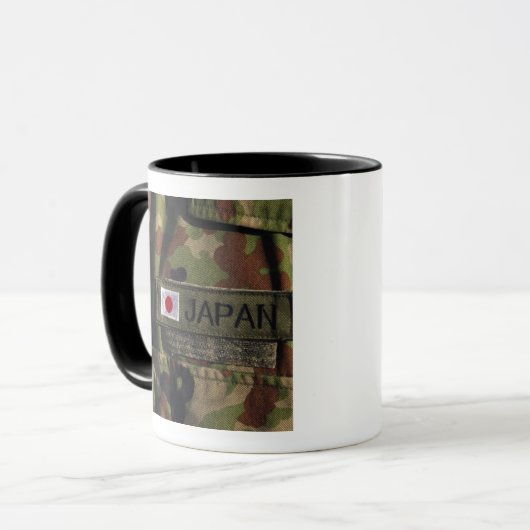 Mug Vue de gros plan 2 (Devant gauche)