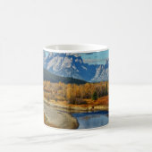 Mug Vue de la rivière Grand Teton Mountains à l'automn (Centre)