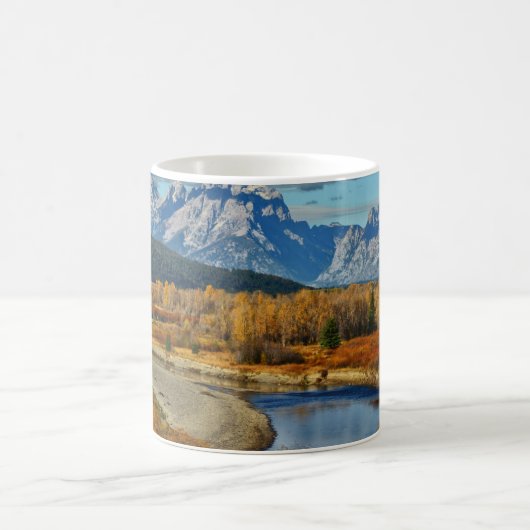 Mug Vue de la rivière Grand Teton Mountains à l'automn (Centre)