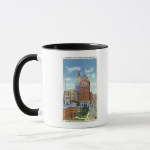 Mug Vue de tour de bâtiment et de voyageurs de