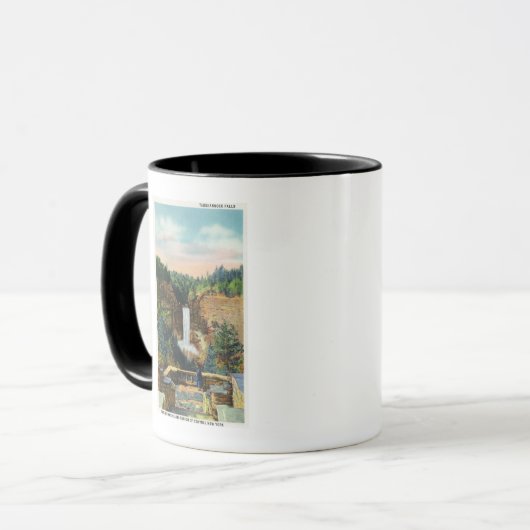 Mug Vue des chutes Taughannock # 2 (Devant gauche)