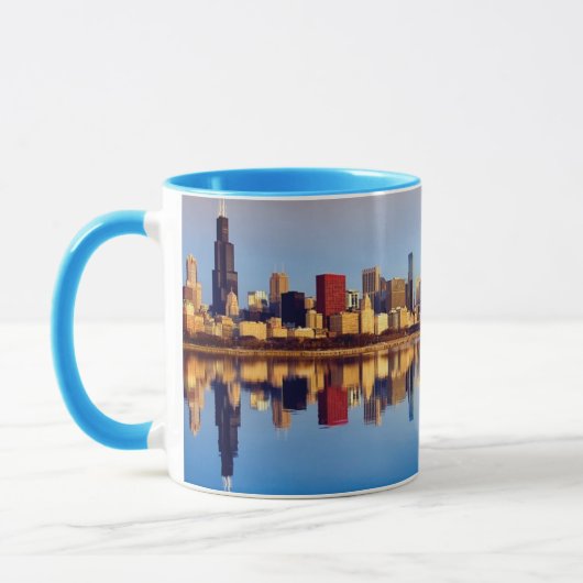 Mug Vue d'horizon de Chicago avec la réflexion (Gauche)