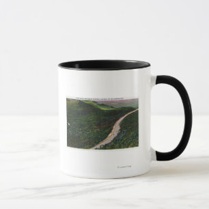 Mug Vue d'une pente raide sur Memorial Hwy