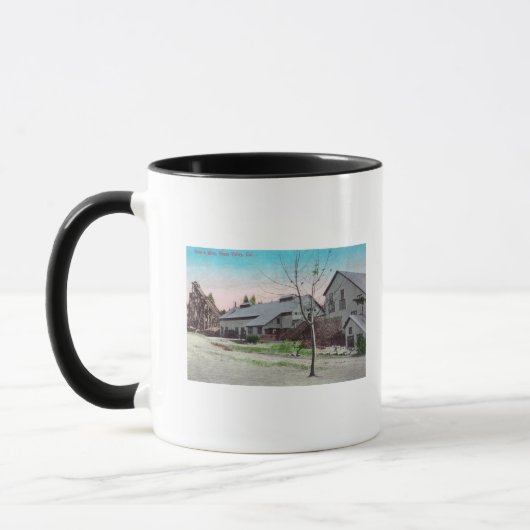 Mug Vue extérieure de la mine Empire (Gauche)