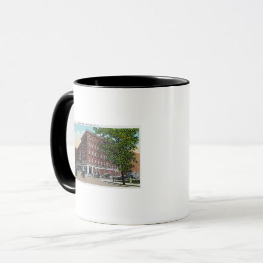 Mug Vue extérieure de l'hôtel Carlton (Devant gauche)
