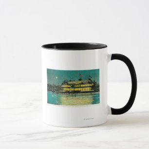 Mug Vue extérieure de nuit du casino de Neptune et