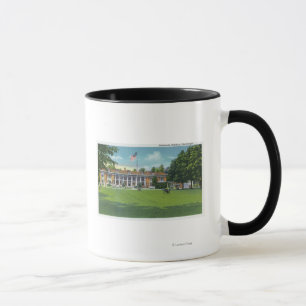 Mug Vue extérieure du bâtiment de colonnade