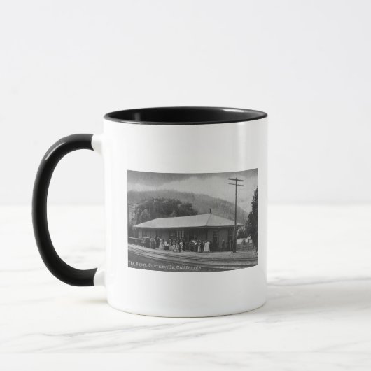 Mug Vue extérieure du dépôt ferroviaire (Gauche)