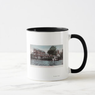 Mug Vue extérieure d'un sanatorium sur le rivage de