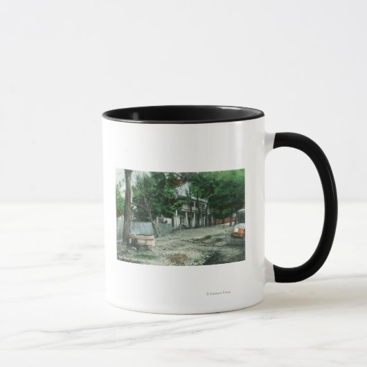 Mug Vue extérieure d'une maison de route Yreka, CA (Droite)