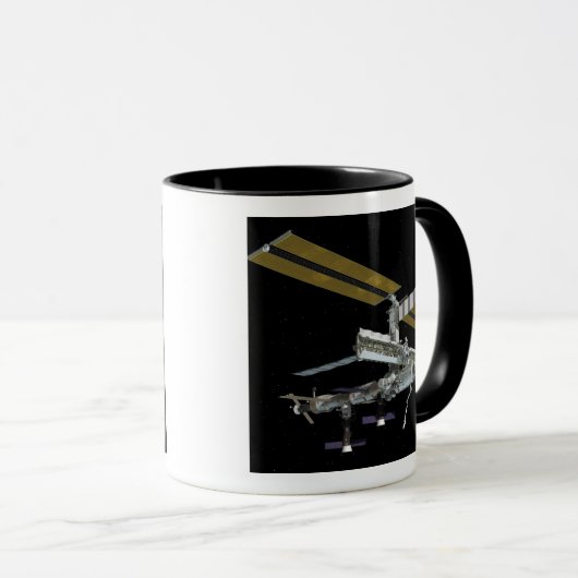 Mug Vue générée par ordinateur (Devant droit)