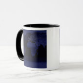 Mug Vue globale des lumières de la ville terrestre (Devant gauche)