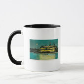 Mug Vue nocturne extérieure du Neptune Casino & (Gauche)