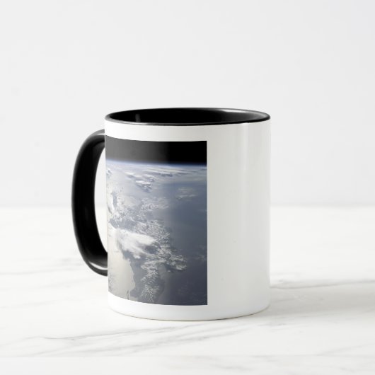 Mug Vue panoramique sur l'île d'Hispaniola (Devant gauche)