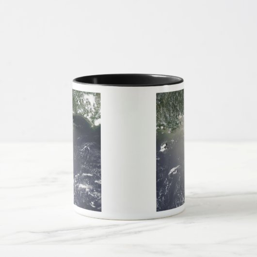 Mug Vue satellite des fuites d'huile (Centre)