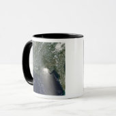 Mug Vue satellite d'une marée noire (Devant gauche)