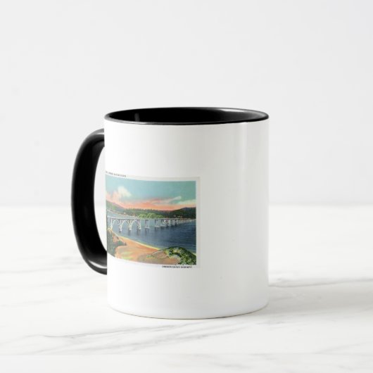 Mug Vue sur le pont d'Alsea Bay (Devant gauche)