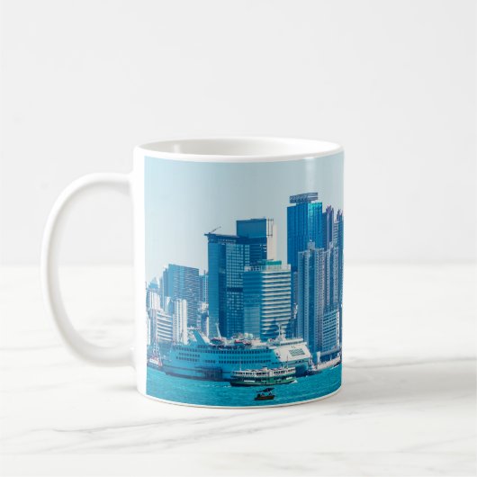 Mug Vue sur le port de Hong Kong à l'heure du jour. (Gauche)