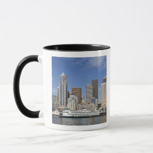 Mug WA, Seattle, ligne d'horizon de Seattle avec ferry
