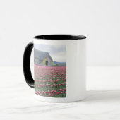 Mug WA, Skagit Valley, Tulip Field et Barn (Devant gauche)
