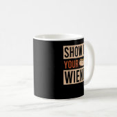 Mug Weiner Rides Funny Dachshund T-shirt (Devant droit)