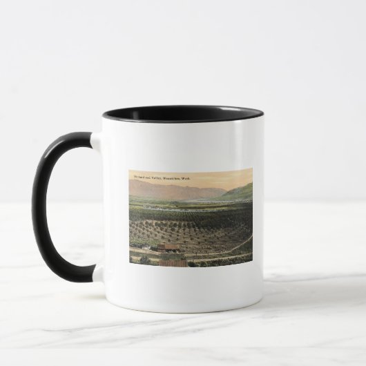Mug Wenatchee, Washington Vue aérienne d'un verger (Gauche)