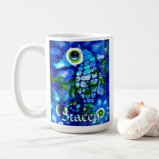 Mug Whimsical Big-Eyes Seahorse Art Blue Personalized (Avec donut)