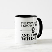 Mug Whiskey cite avec de drôles de mots barbus (Devant droit)