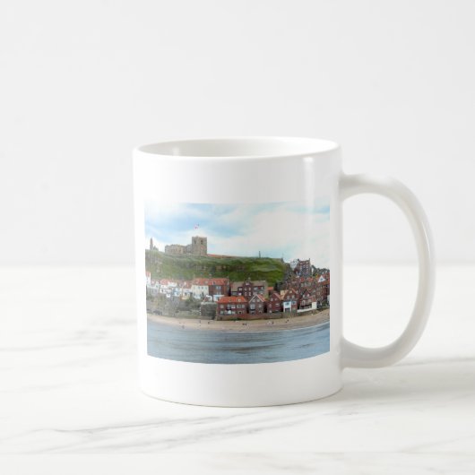 Mug Whitby dans le North Yorkshire (Droite)