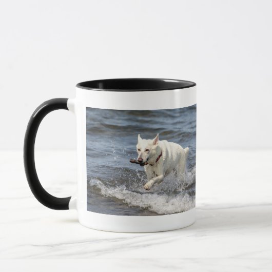 Mug White German Shepard sur le lac George (Gauche)