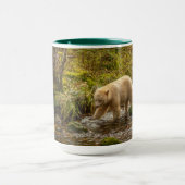 Mug White Spirit Bear Chasse pour poisson sur Riordan (Centre)