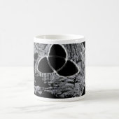 Mug wiccan yaei (Centre)