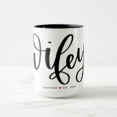 Mug Wifey Simple Black Letting Personnalisé (Centre)