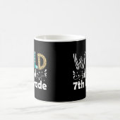 Mug Wild À propos de 7e année drôle Retour à l'école (Centre)