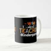 Mug Wild About Enseignement Maternelle Funny Enseignan (Devant droit)