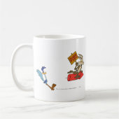 Mug WILE E. COYOTE™ et ROAD RUNNER™ Fusée ACME (Gauche)