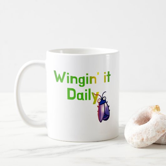 Mug Wingin It Daily Funny Bug Humor (Avec donut)