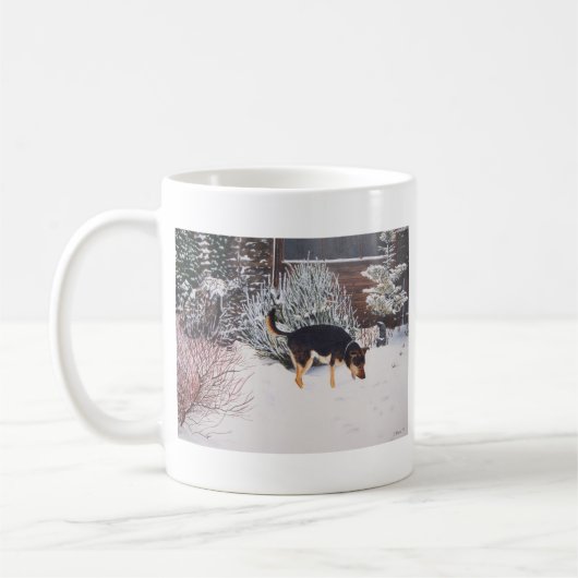 Mug Winter snow scene with cute black and tan dog (Gauche)
