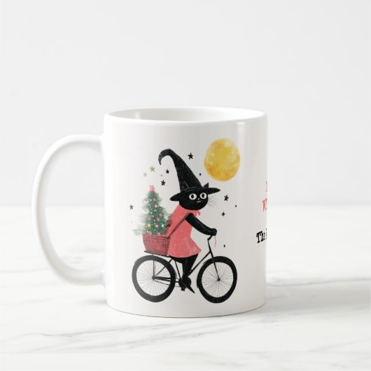 Mug Witch Cat Cycling with Xmas Tree Quirky Christmas (Gauche)