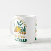 Mug Wo facilement distrait par les boxeurs et les plan (Devant gauche)