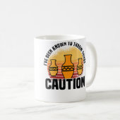 Mug Wo I'Ve Been Known To Throw Things Pottery Ceramic (Devant droit)