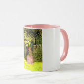 Mug Woman Waiting (par John Everett Millais) (Devant droit)